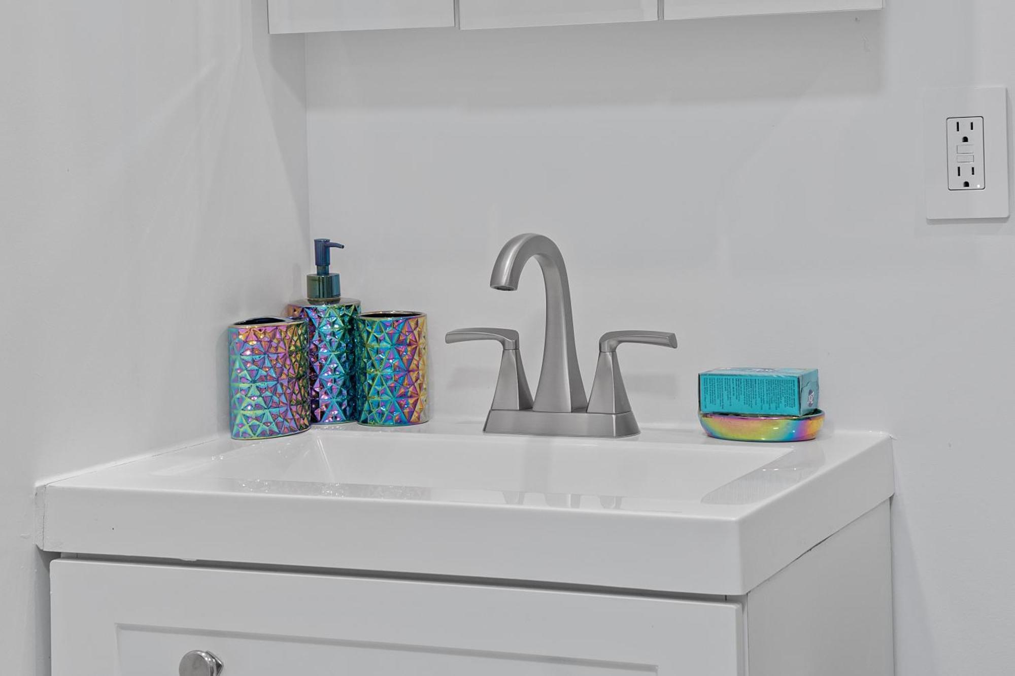 Funky & Colorful Urban Getaway, 20 Minutes To Nyc Apartment Hoboken Exterior foto